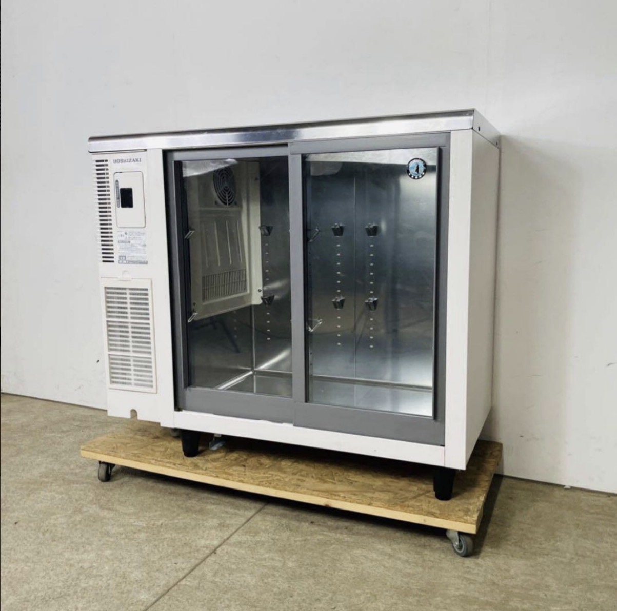 ホシザキ台下冷蔵庫 RTシリーズ 2ドアガラス扉 高価買取